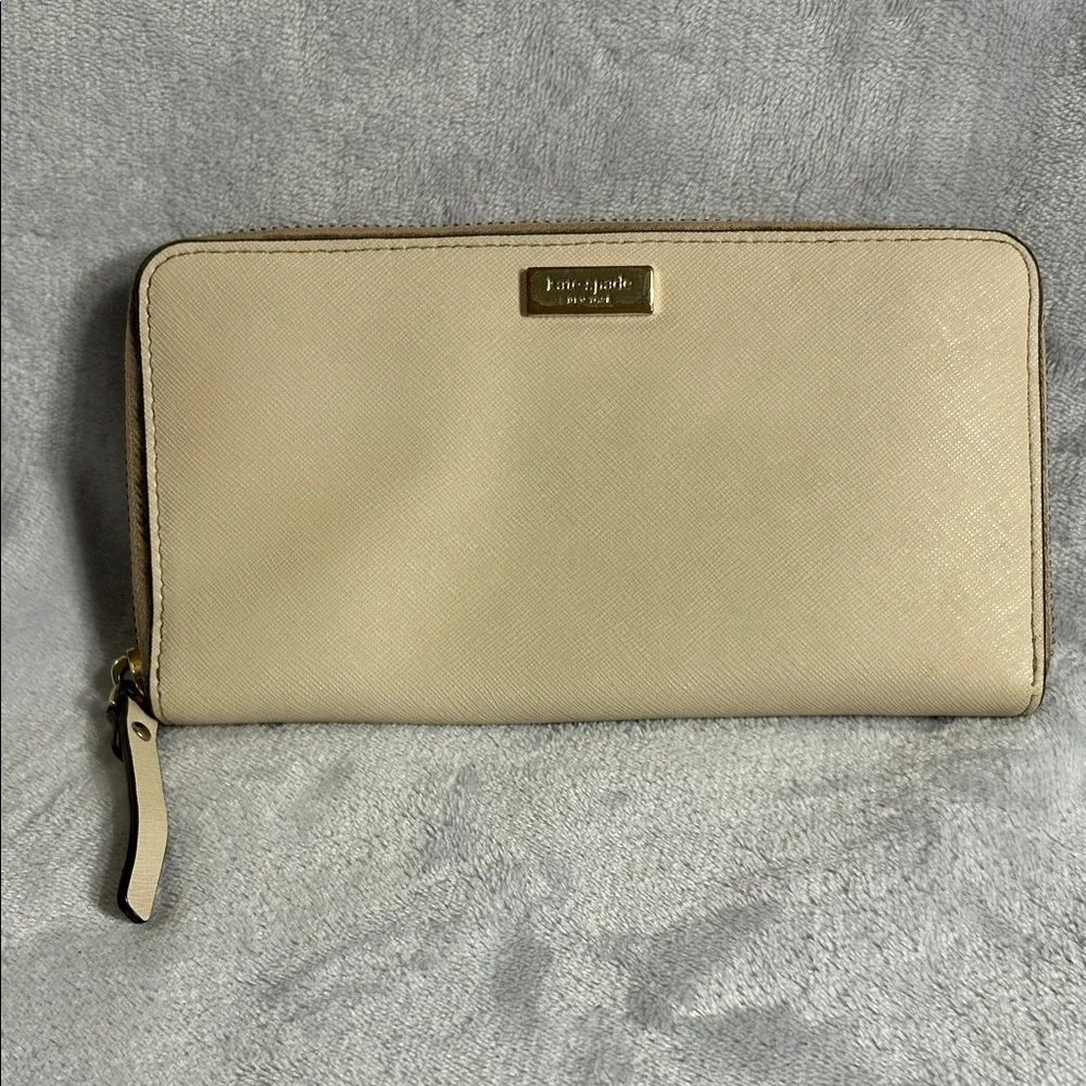 Kate Spade New York Beige Zip-Around Wallet